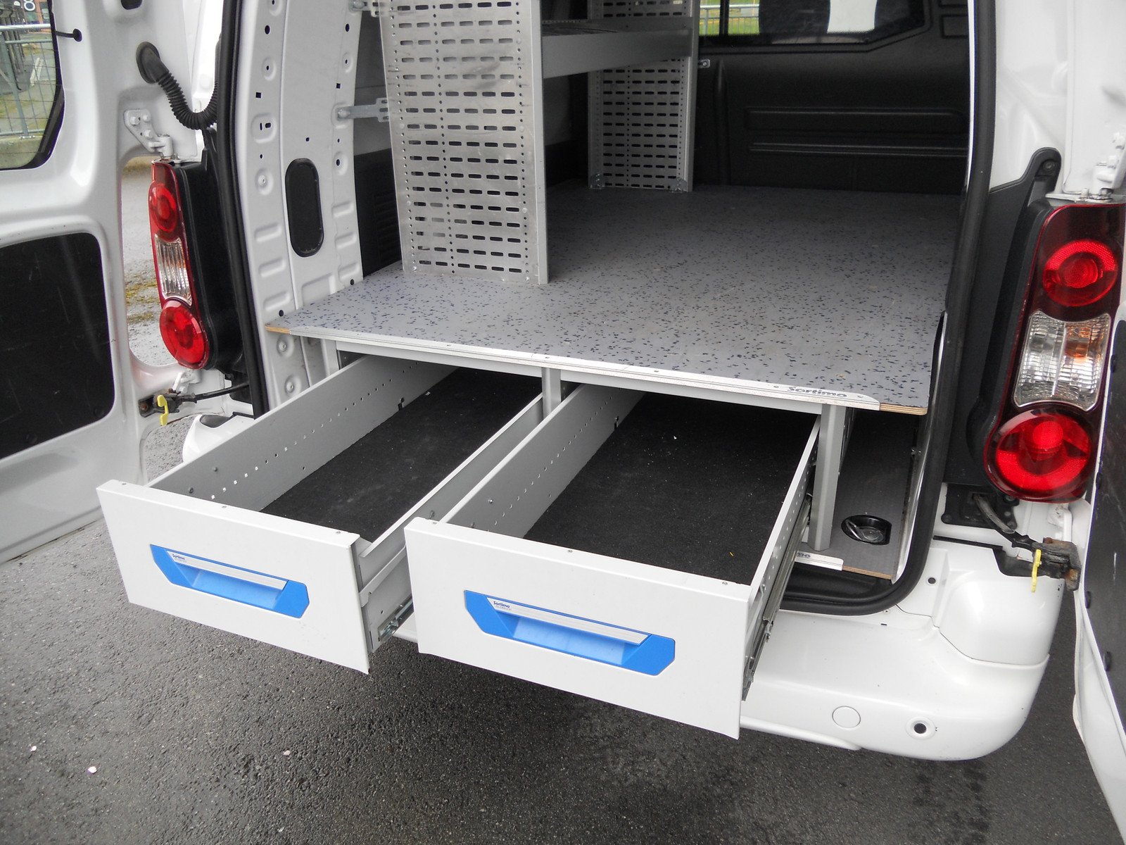 3135a92a-a462-4c12-a933-56a5b8578ffa